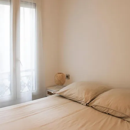 Appartamento Lovely 51 M Nest In The Heart Of *