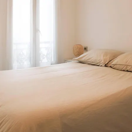 Lovely 51 M Nest In The Heart Of Parigi